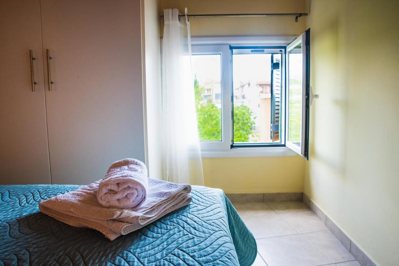 Julia΄S Apartment Alepou Bagian luar foto
